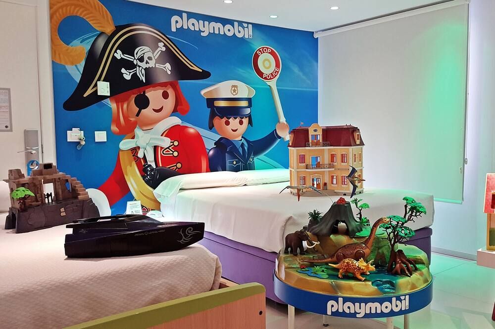 Hotel del Juguete, en Ibi HotelsCombined
