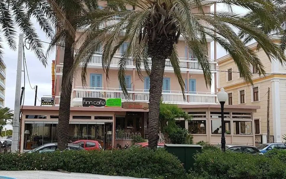 Otro Foto