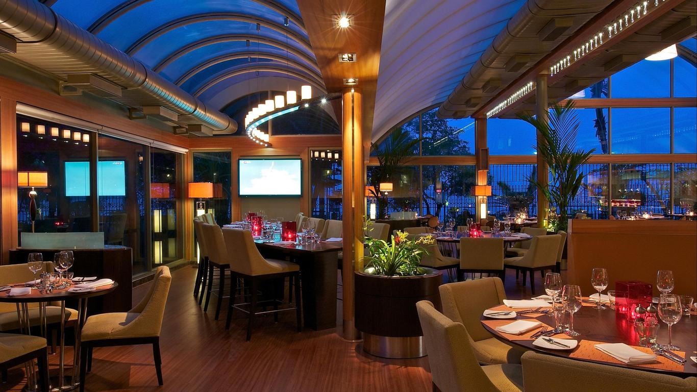 The Gateway Hotel Marine Drive, Ernakulam