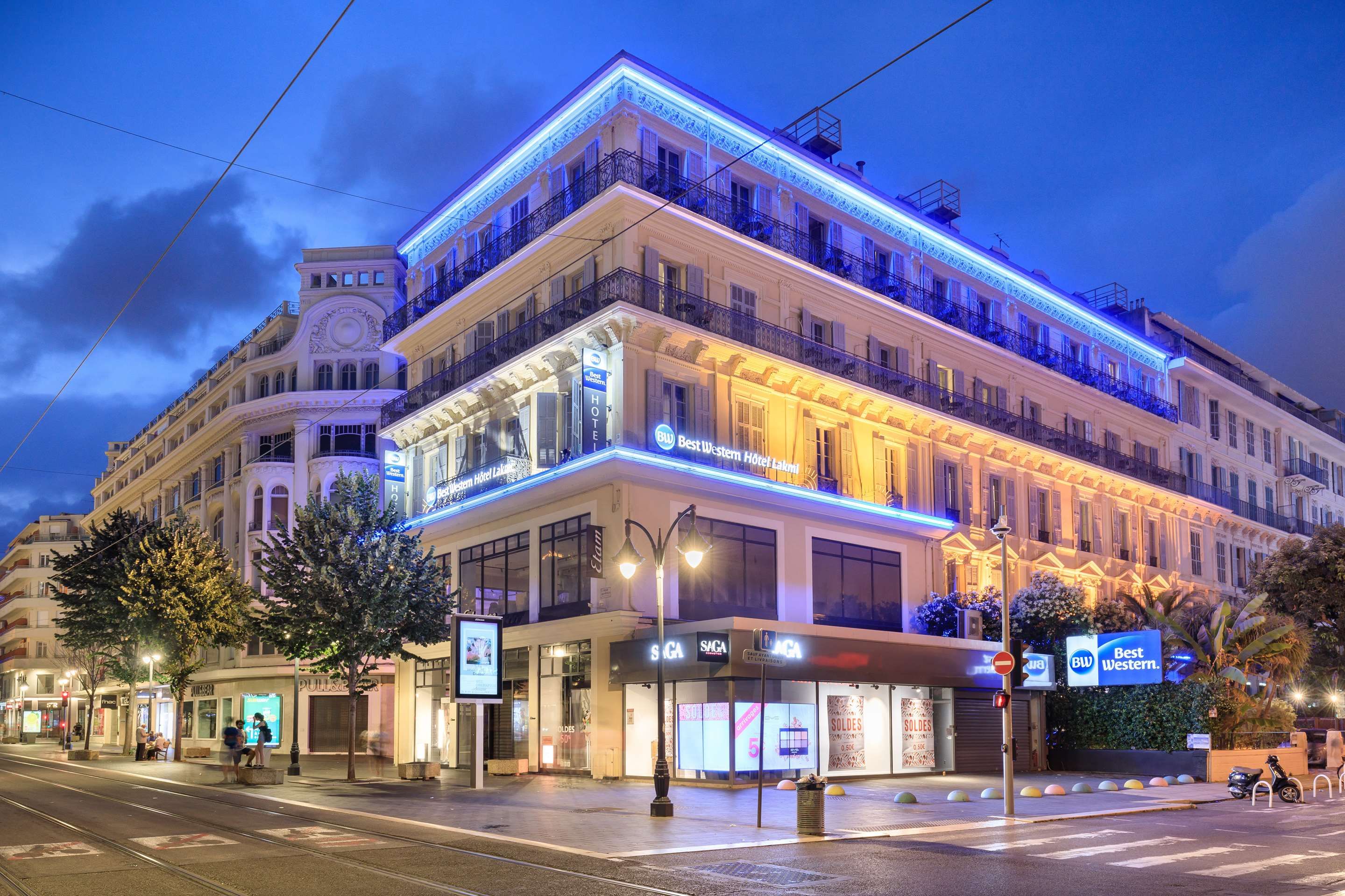 Edificio Foto