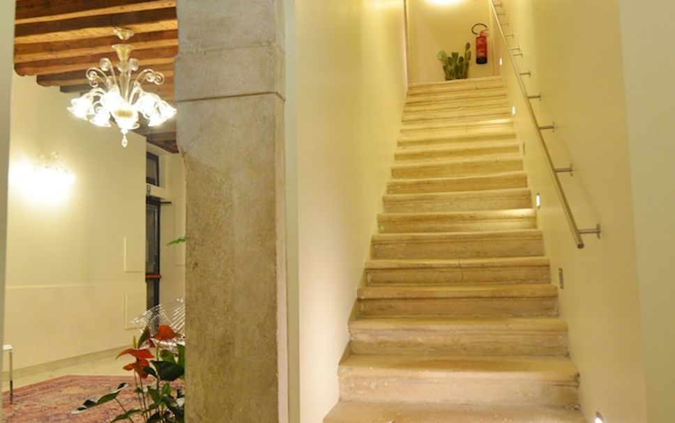 Escaleras Foto