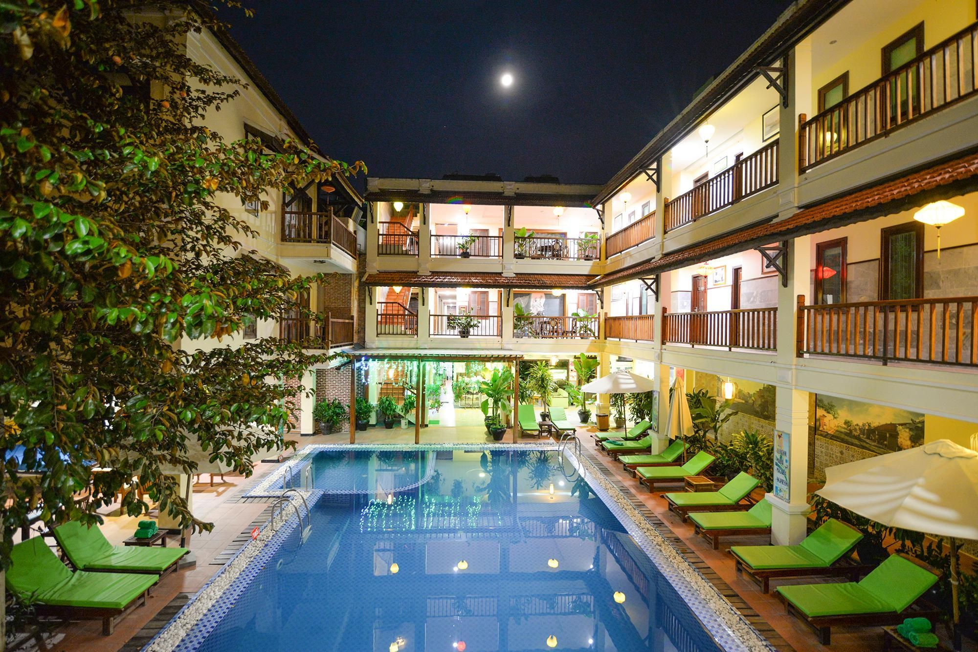Piscina