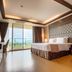 Otro
