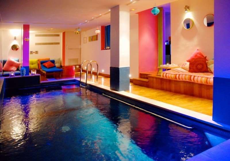 Piscina