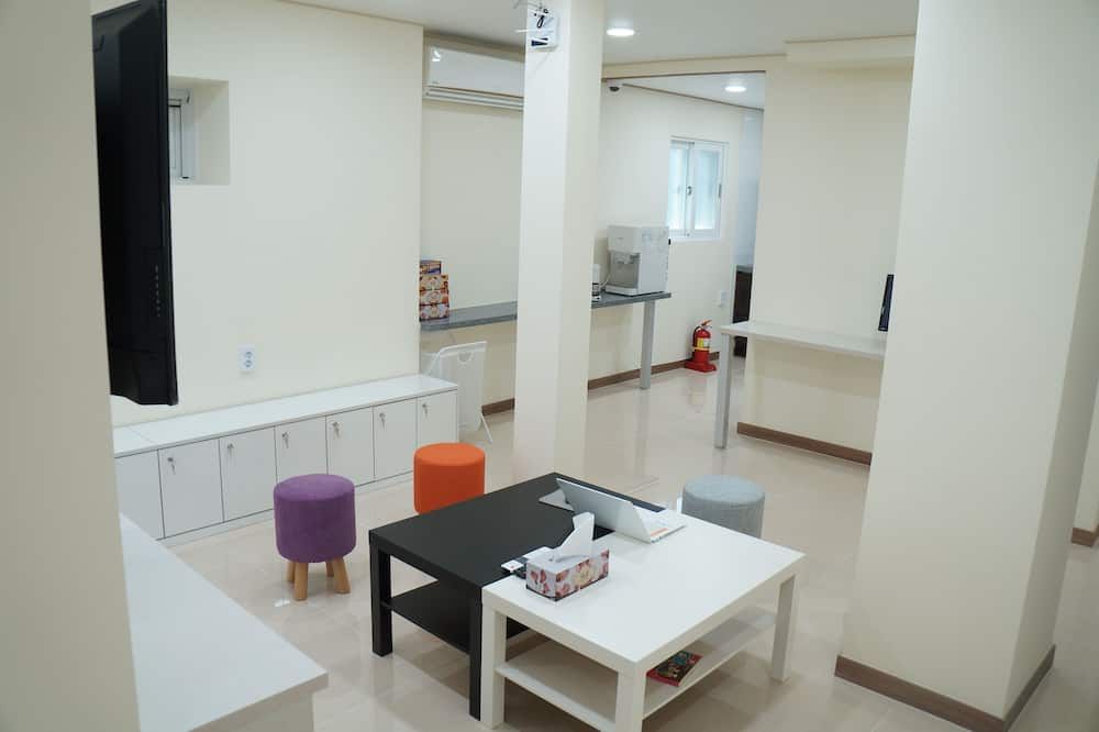 Otro