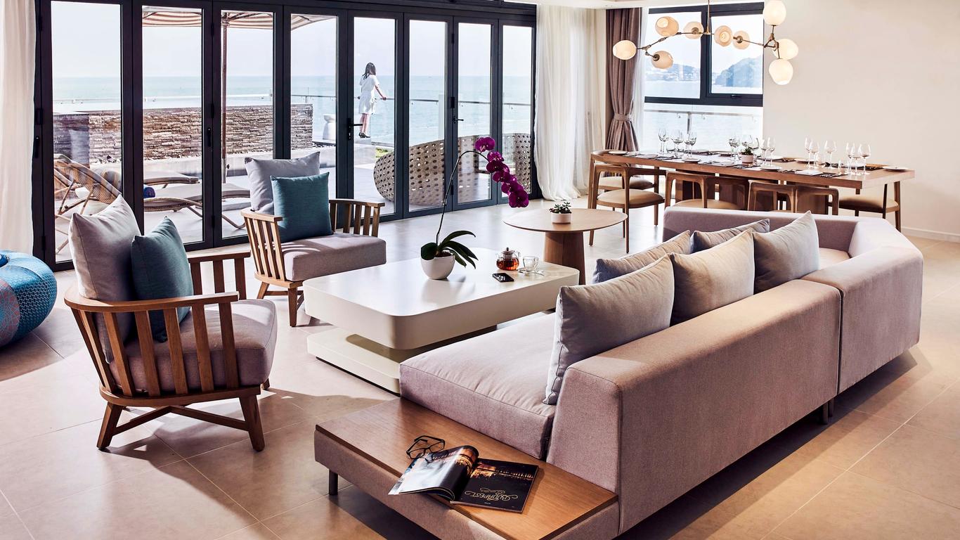 Premier Residences Phu Quoc Emerald Bay Managed by Accor