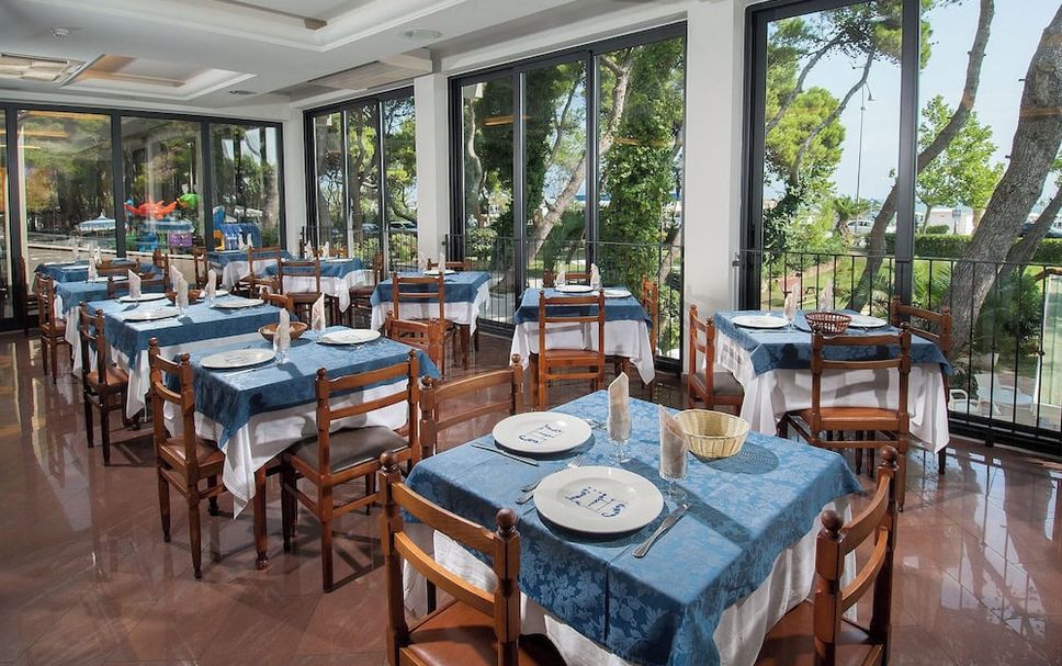 Restaurante Foto