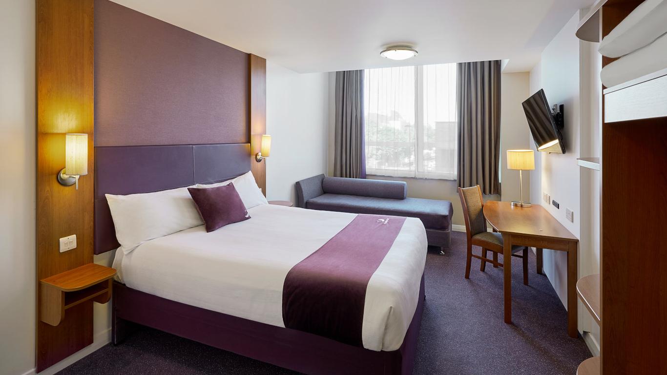 Premier Inn Southampton West Quay