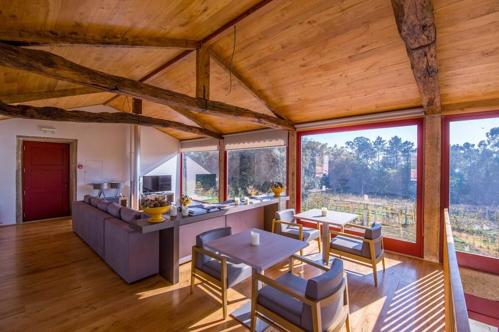 Otro
