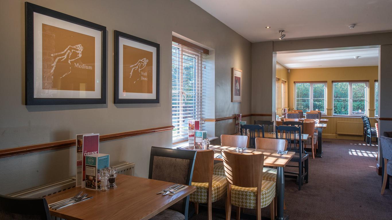 Premier Inn Walsall (M6, J10)