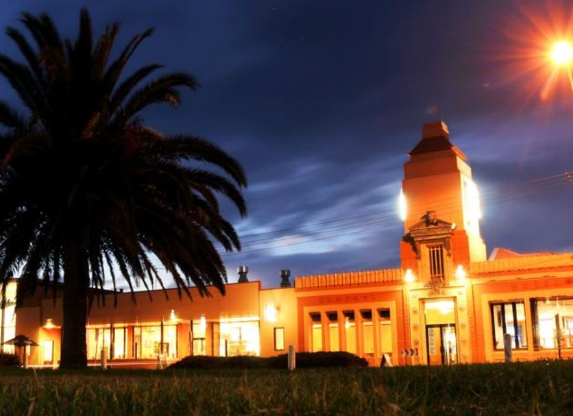 Edificio Foto