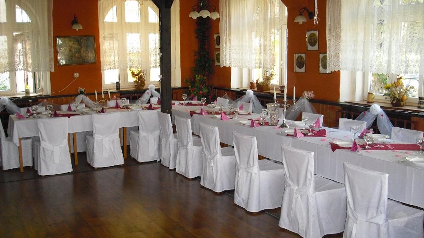 Hotel Uran