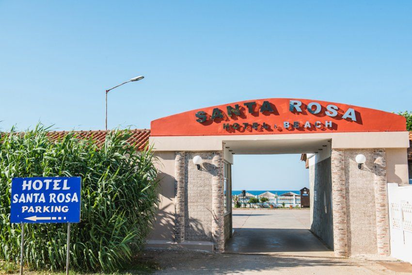 Entrada del hotel