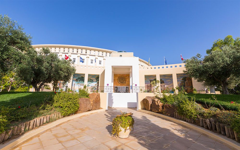 Entrada del hotel
